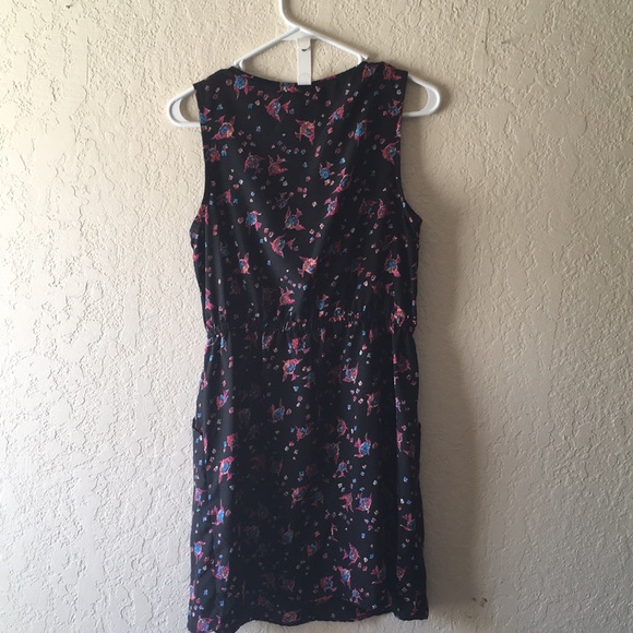 Summer dress with floral design - Picture 2 of 2